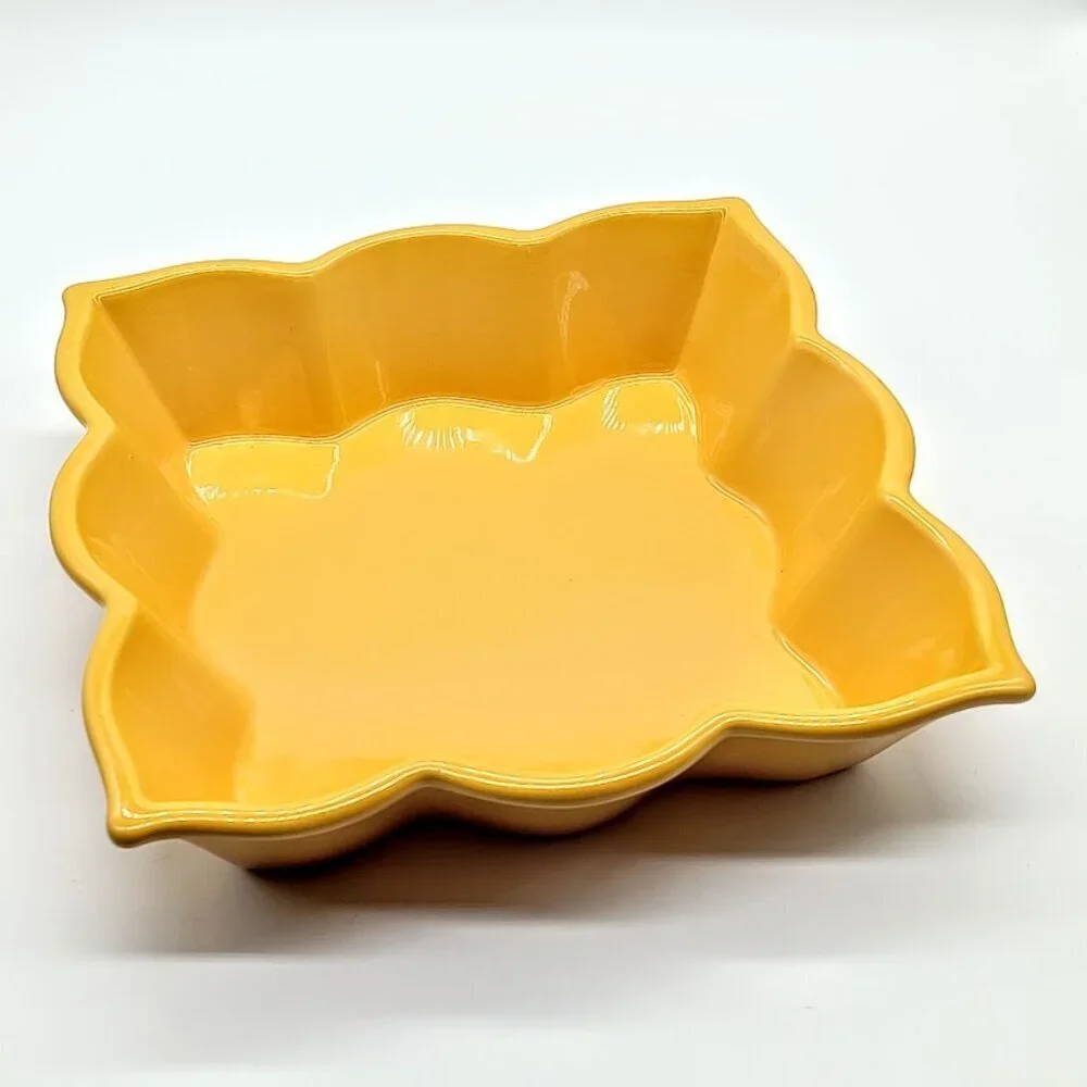 Chantal Talavera Collection Yellow 10-Inch Square Bakeware